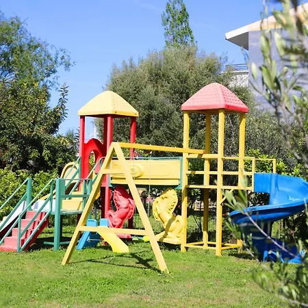 Hotel Argeli 3*